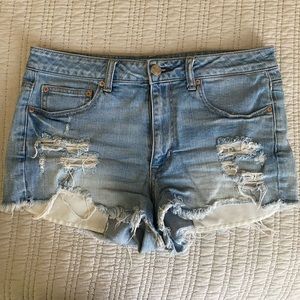 Stretch light wash denim shorts